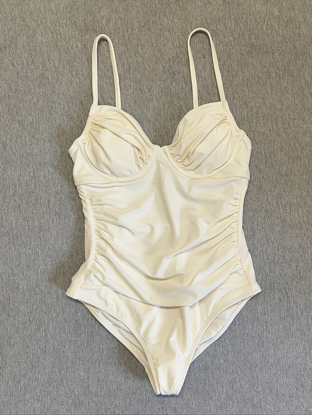 Shade & Shore Women’s Shirred Underwire One‑Piece – Cream (Size XS)